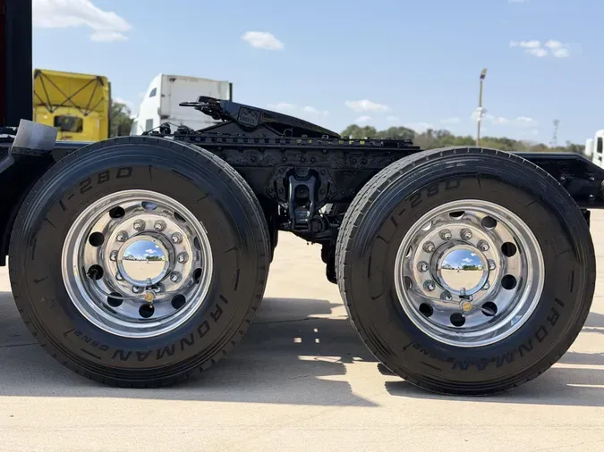 2024 Kenworth T6806278b325544efad709b8a0891d38267d