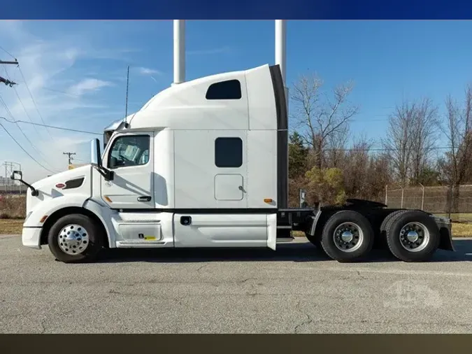 2022 PETERBILT 579