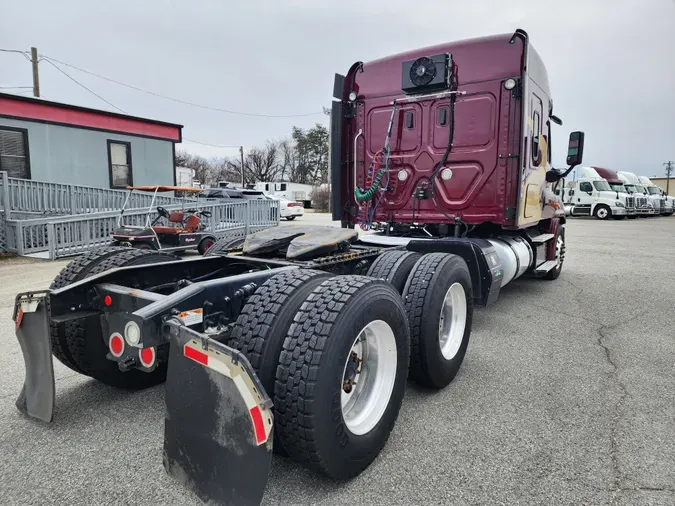 2019 FREIGHTLINER/MERCEDES CASCADIA 125