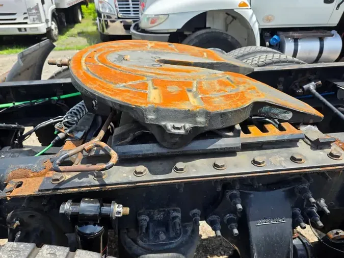 2019 FREIGHTLINER M2 112