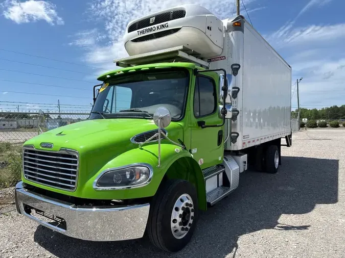 2020 FREIGHTLINER/MERCEDES M2 106
