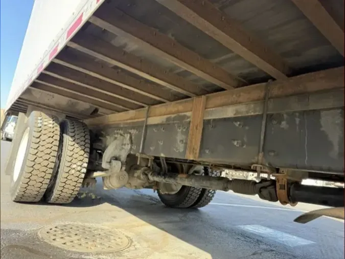 2020 FREIGHTLINER/MERCEDES M2 106