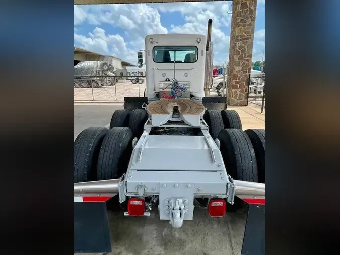 2012 Peterbilt 365
