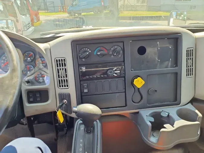 2018 NAVISTAR INTERNATIONAL 4300 LP