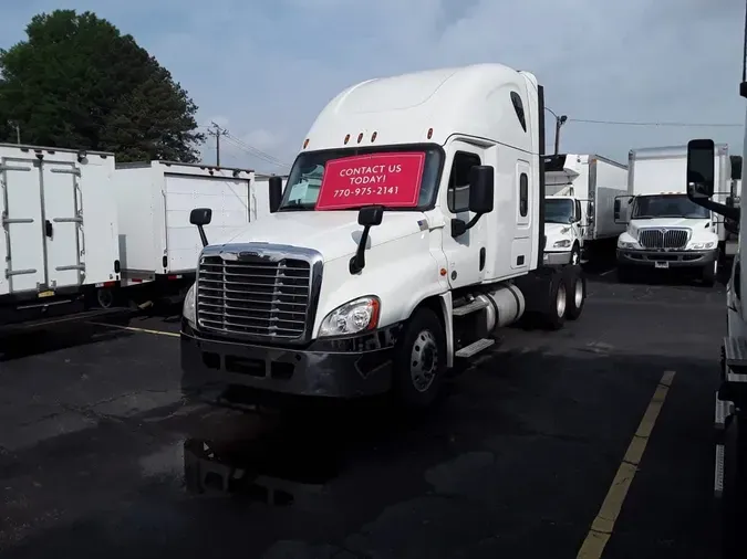 2019 FREIGHTLINER/MERCEDES CASCADIA 125