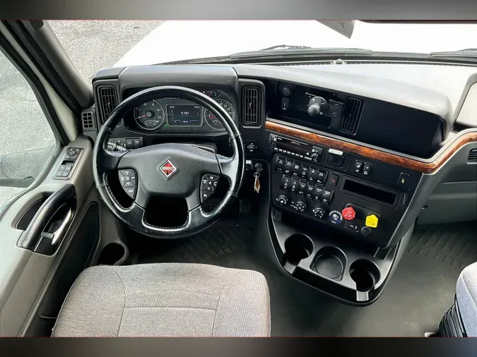 2021 INT LT625 6x4