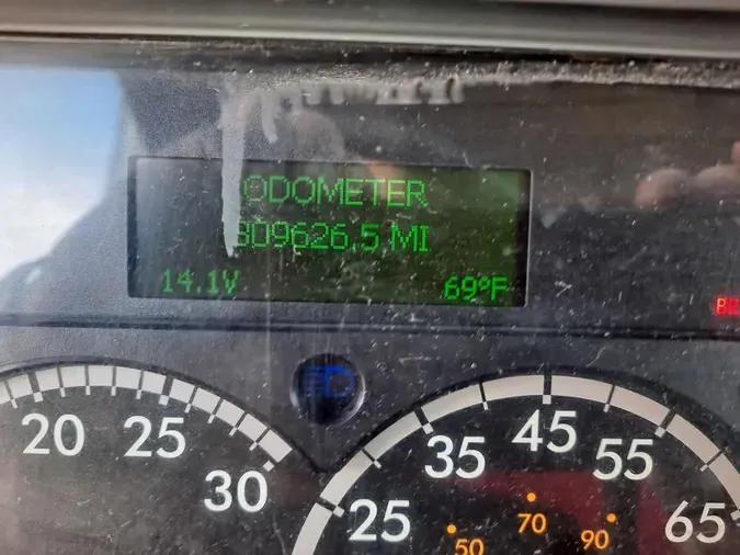 2019 FREIGHTLINER/MERCEDES M2 106