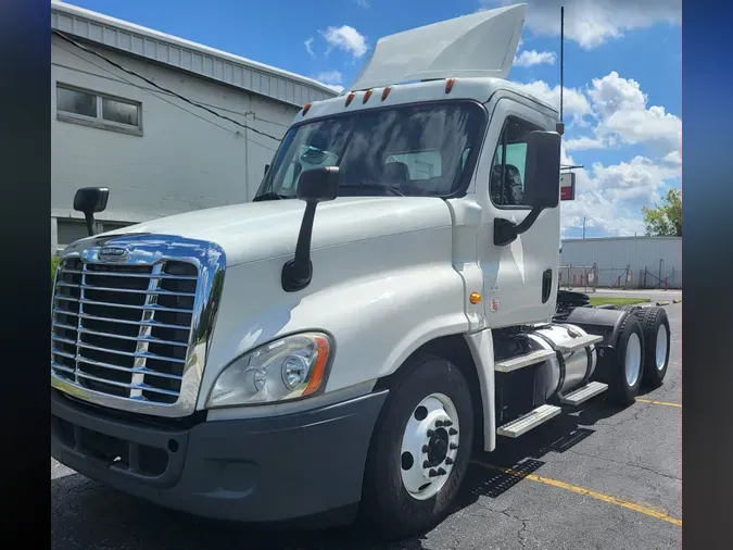 2018 FREIGHTLINER/MERCEDES CASCADIA 125629324130a457c3765e1492aa554e79d