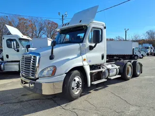 2017 FREIGHTLINER/MERCEDES CASCADIA 125