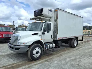 2020 NAVISTAR INTERNATIONAL MV607 (4X2)