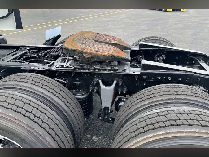 2021 INT LT625 6x4