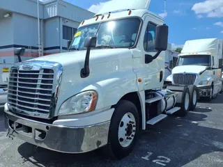 2019 FREIGHTLINER CASCADIA 125
