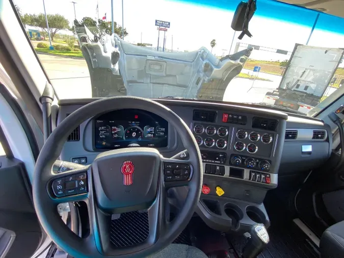 2026 Kenworth T680