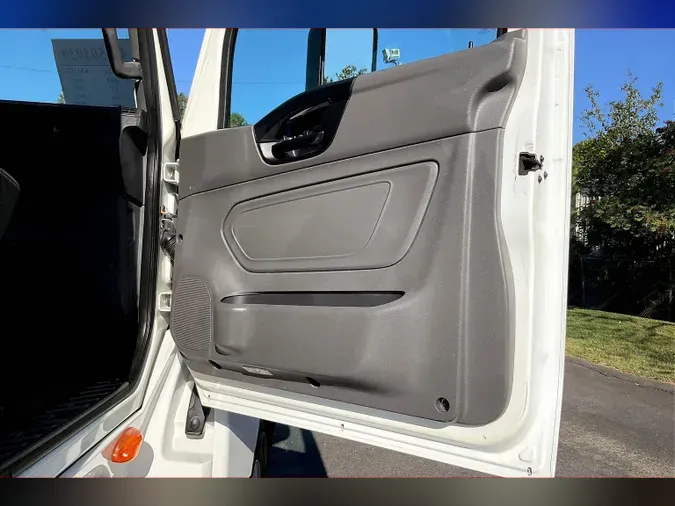 2019 INT LT625 6x462a37486ac6f44092b691ce829f516c1