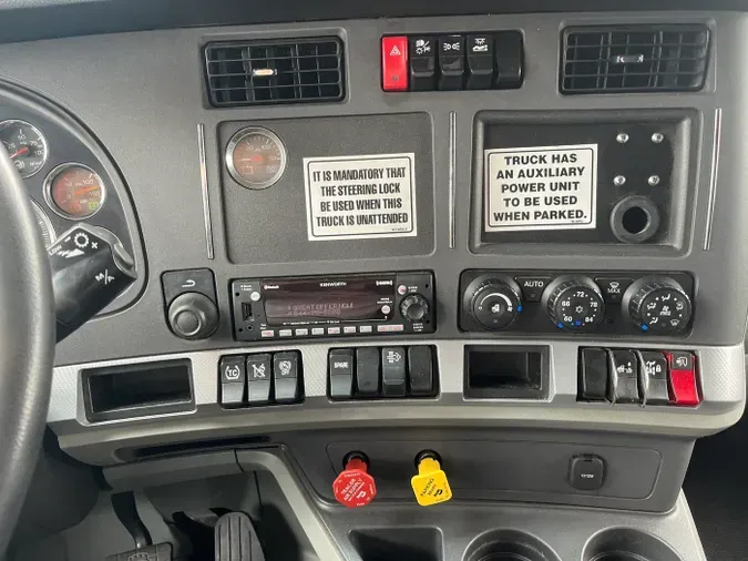 2021 Kenworth T680