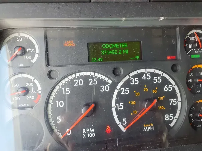 2020 FREIGHTLINER CASCADIA 125