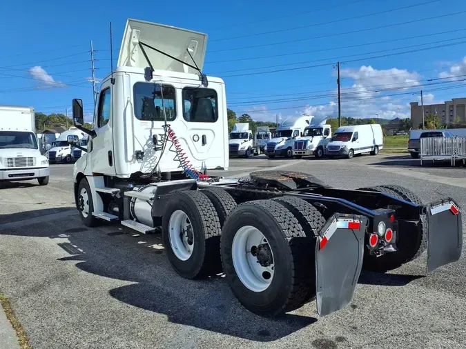 2022 FREIGHTLINER/MERCEDES NEW CASCADIA PX12664