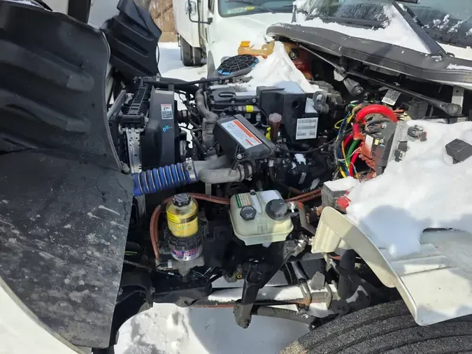 2020 FREIGHTLINER/MERCEDES M2 106