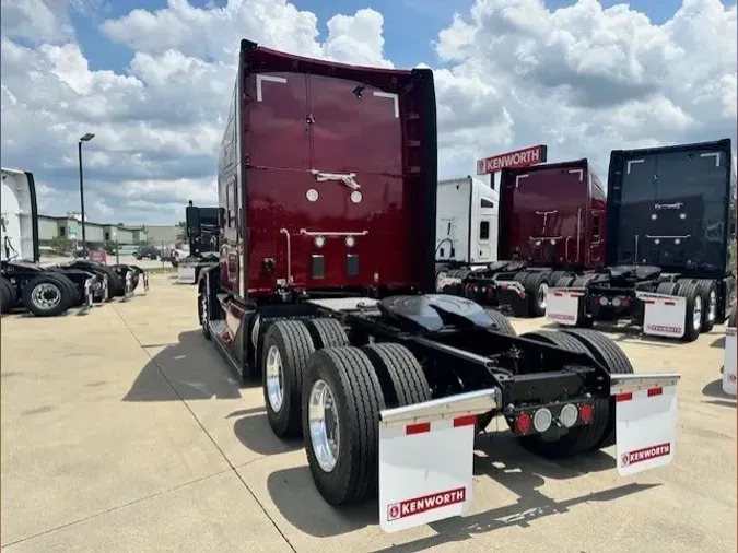 2025 Kenworth T680