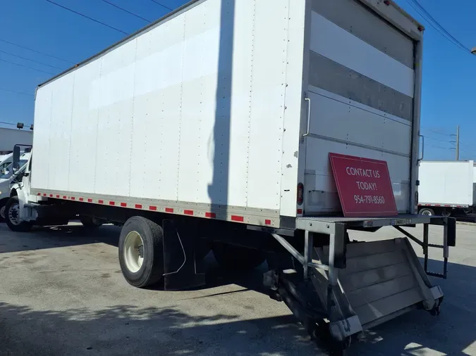 2018 FREIGHTLINER/MERCEDES M2 106