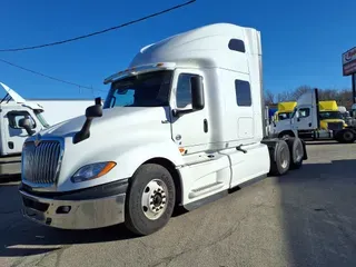 2020 NAVISTAR INTERNATIONAL LT625 SLPR CAB