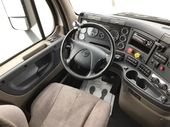 2018 FREIGHTLINER CASCADIA EVOLUTION