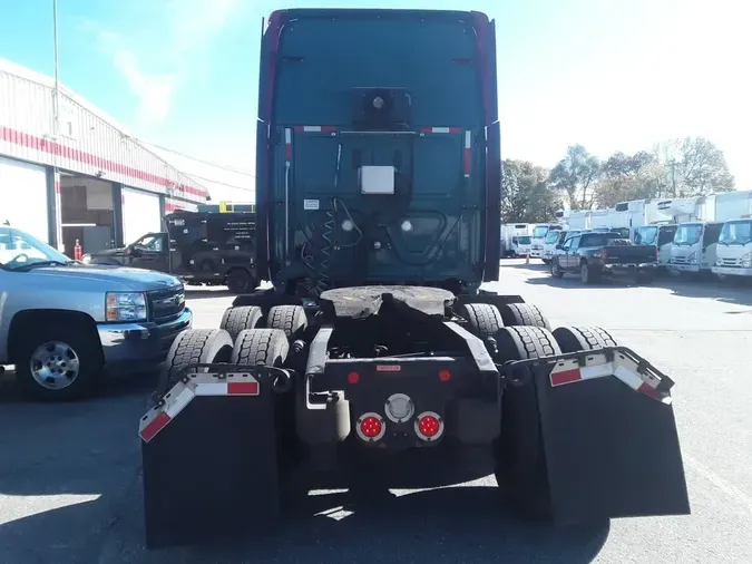 2018 FREIGHTLINER/MERCEDES CASCADIA 12562b6a23eff43a0d1ecb6a4228fd7d24f