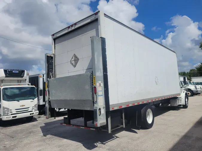 2018 FREIGHTLINER/MERCEDES M2 106