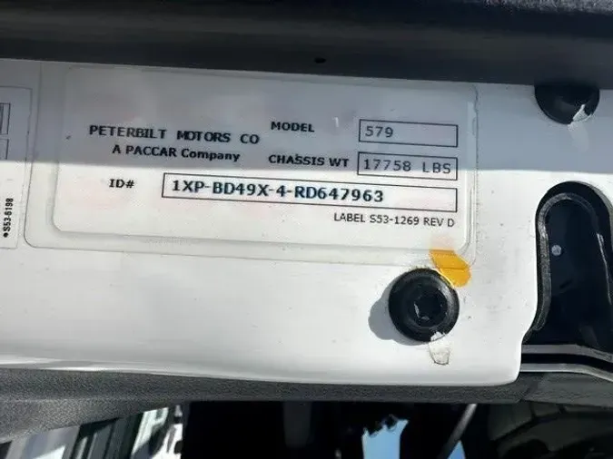 2024 Peterbilt 57962bf6991630f6c8c2a64d5410e2afbe3