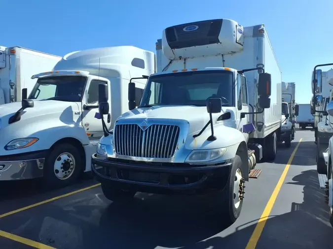 2017 NAVISTAR INTERNATIONAL 4300