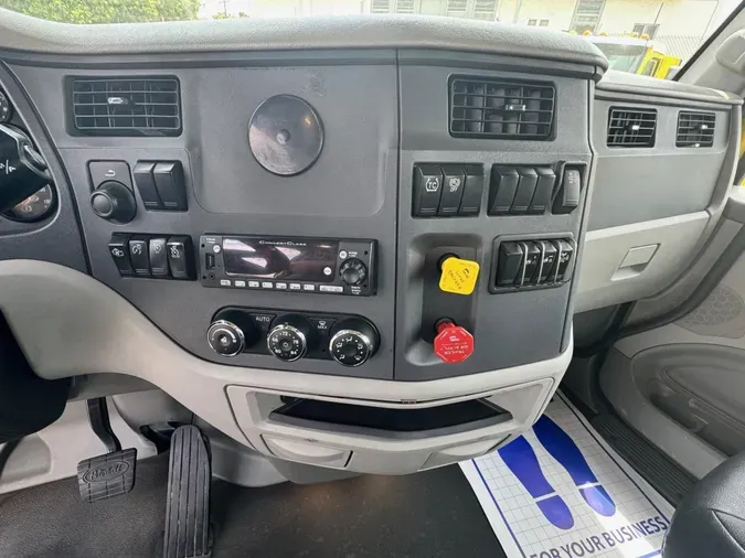 2021 Peterbilt 579