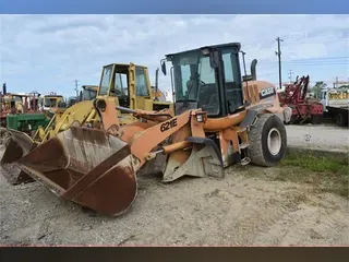 2008 CASE 621E