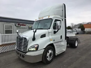 2019 FREIGHTLINER/MERCEDES CASCADIA 113