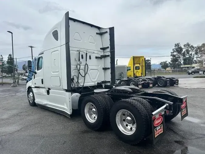 2021 Freightliner Cascadia62ce67f0359c14e78ef3ababd32aa704