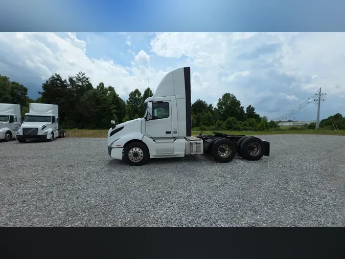 2019 Volvo VNL300