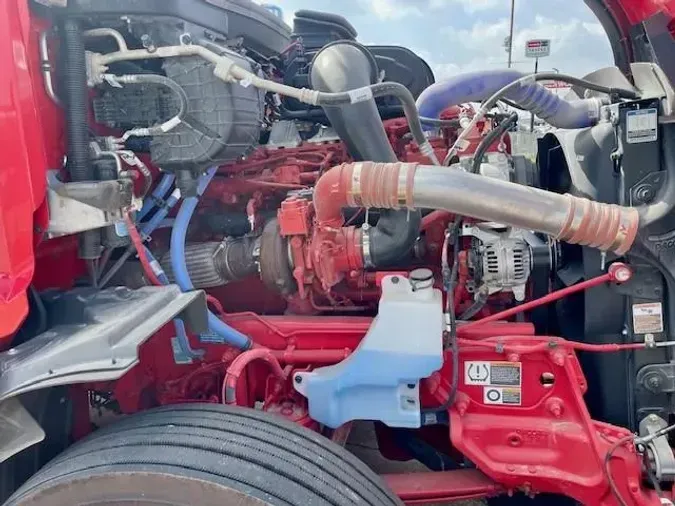 2026 Peterbilt 579