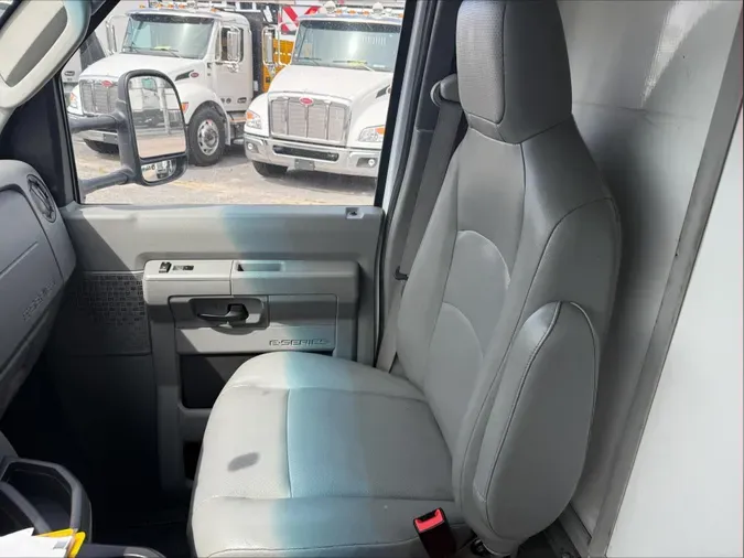 2019 Ford E-450