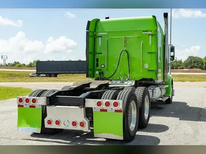 2007 FREIGHTLINER CORONADO 132
