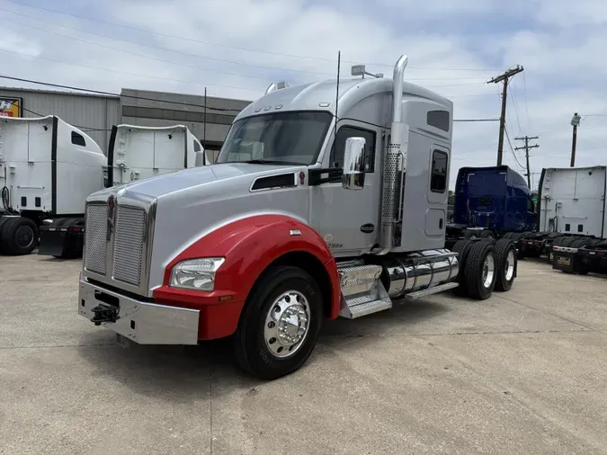 2019 Kenworth T880