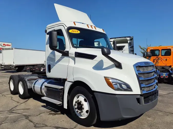 2018 FREIGHTLINER NEW CASCADIA PX12664