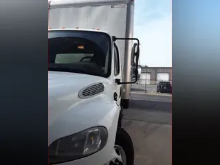 2016 FREIGHTLINER M2 106