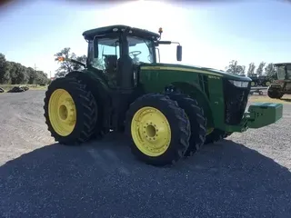2017 John Deere 8370R