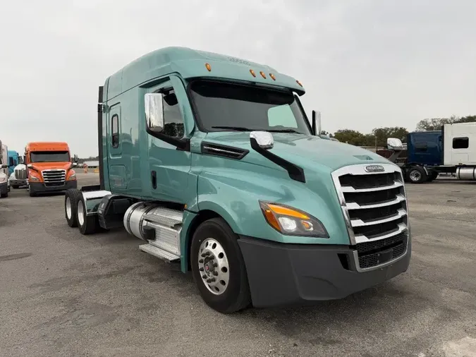 2020 FREIGHTLINER Cascadia 12662dc546533a80d0670c33f8acdeb2e7b