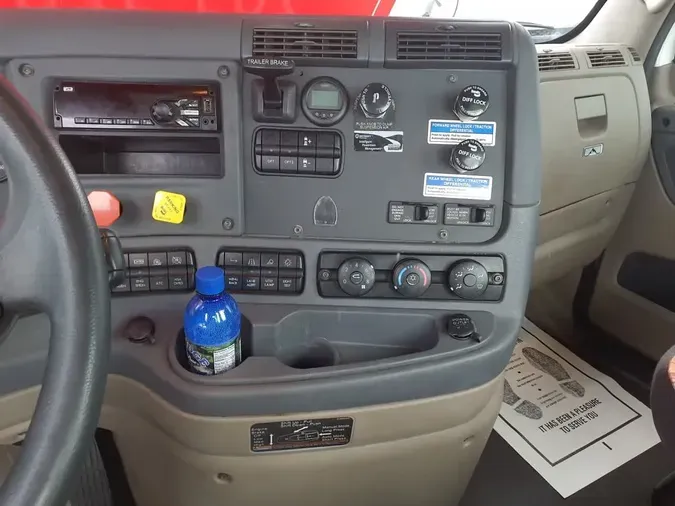 2019 FREIGHTLINER CASCADIA 125