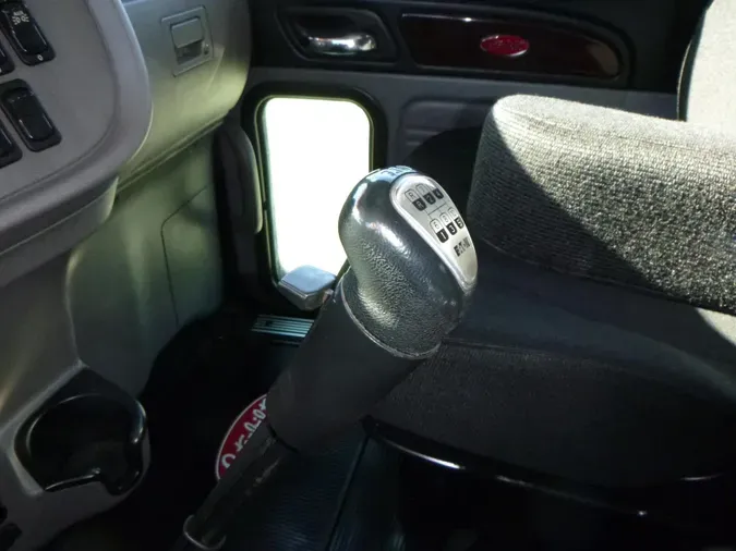 2019 Peterbilt 389