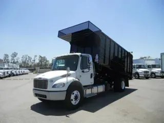2014 Freightliner Business Class M2 106
