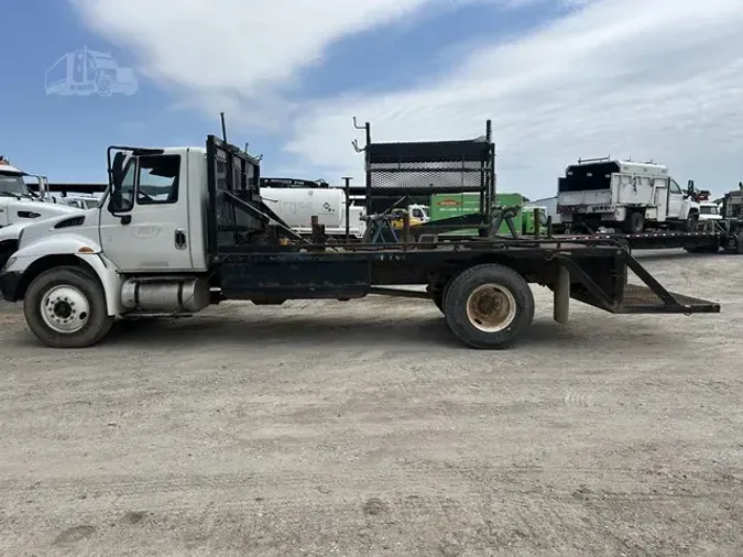2013 INTERNATIONAL DURASTAR 4300