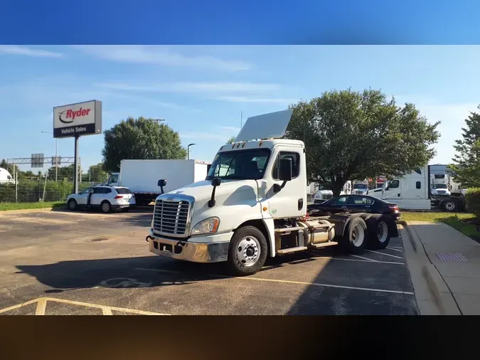 2019 FREIGHTLINER/MERCEDES CASCADIA 12562e519df0776733bb092c6c9f91ff399
