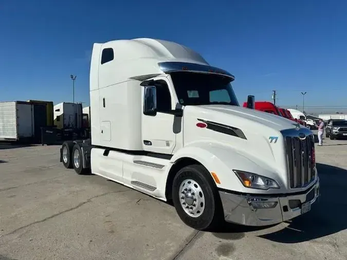 2023 Peterbilt 579