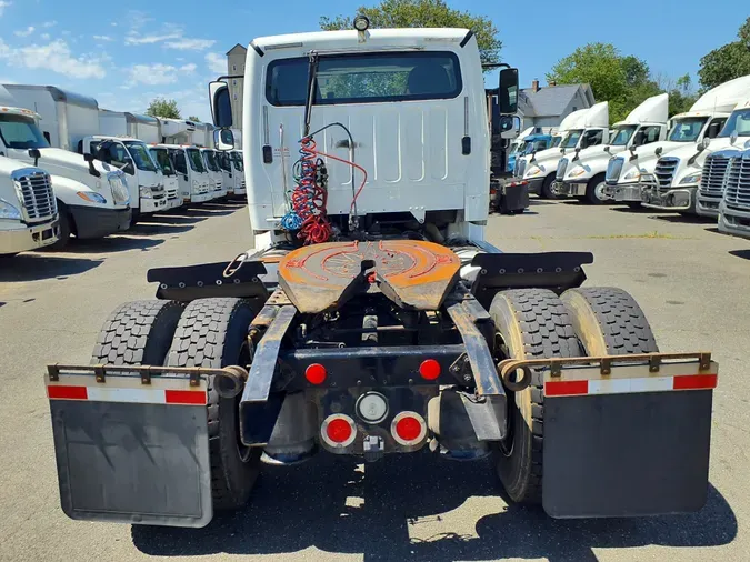 2017 FREIGHTLINER/MERCEDES M2-112